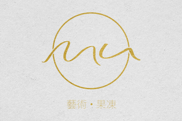 Mumu-Gold-Foil-Paper-Logo-Mockup